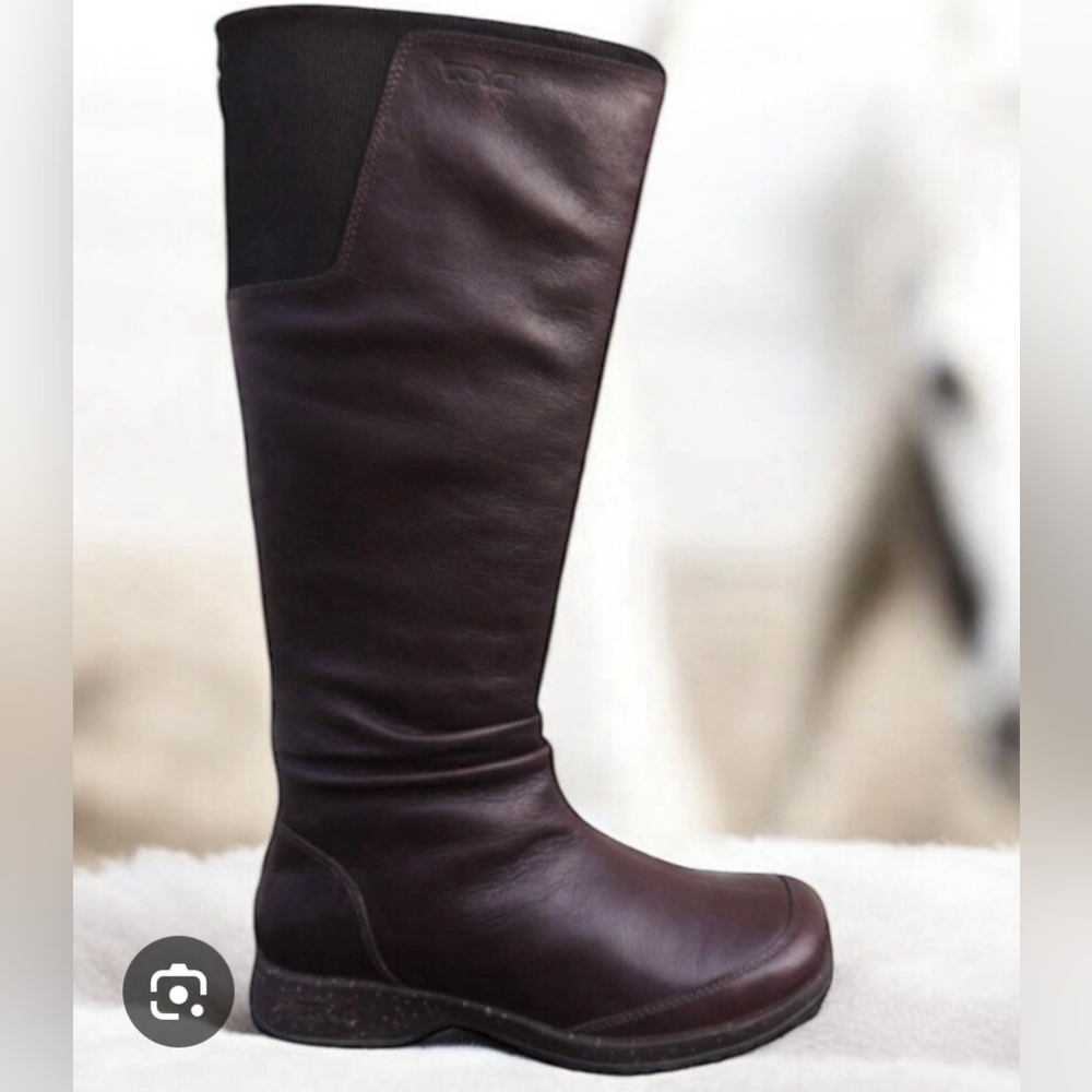 Teva Women's Tall Winter Boots - Rich Brown and Black